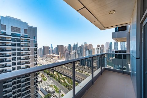 Apartment in Jumeirah Islands, Dubai 3 bedrooms, 200 sq.m. № 139684 - photo 16