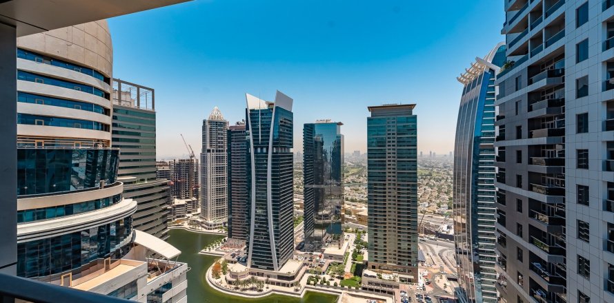 Apartment in Jumeirah Islands, Dubai 3 bedrooms, 200 sq.m. № 139684