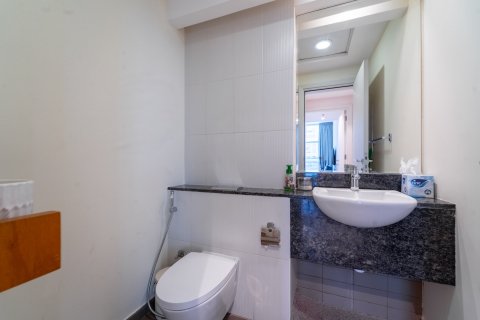 Apartamento en Business Bay, Dubai, 1 dormitorio, 123 m², № 105745 - foto 4