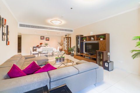 Appartement à Jumeirah Islands, Dubai, 2 chambres, 179 m², № 105742 - photo 14