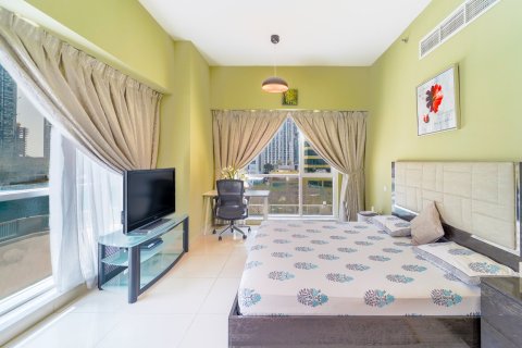 Appartement à Jumeirah Islands, Dubai, 2 chambres, 179 m², № 105742 - photo 7