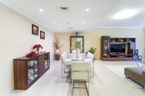 Appartement à Jumeirah Islands, Dubai, 2 chambres, 179 m², № 105742 - photo 13