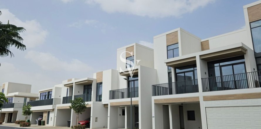 Таунхаус в Arabian Ranches 3, Дубай, 3 спальни, 1138м², № 101155
