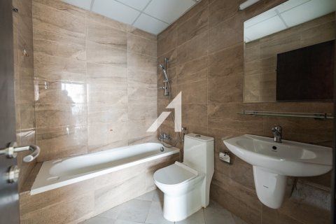 Apartment in Al Furjan, Dubai 2 bedrooms, 108 sq.m. № 102038 - photo 18