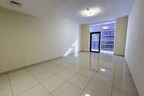 Appartement à Sheikh Zayed Road, Dubai, 2 chambres, 145 m², № 102040 - photo 12