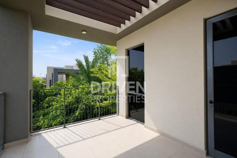 Villa in Sidra Villas, Dubai Hills Estate, Dubai 4 bedrooms, 455.6 sq.m. № 134286 - photo 9