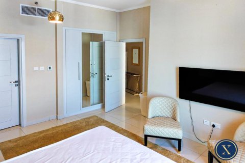 Apartment in Dubai Marina, Dubai 2 bedrooms, 125 sq.m. № 46242 - photo 10