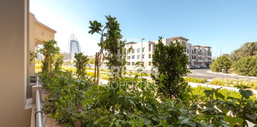 Apartamento en Umm Suqeim 3, Umm Suqeim, Dubai, 2 dormitorios, 133.87 m², № 136825