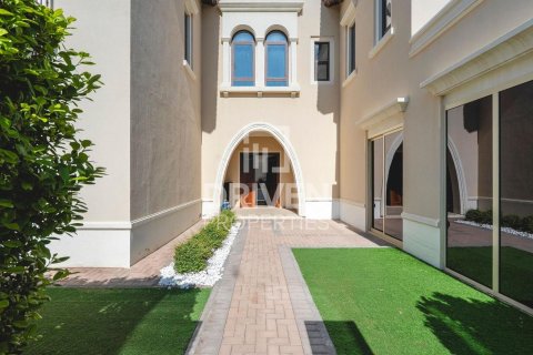 Villa in Rosa, Arabian Ranches 2, Dubai 6 bedrooms, 760.78 sq.m. № 136763 - photo 27