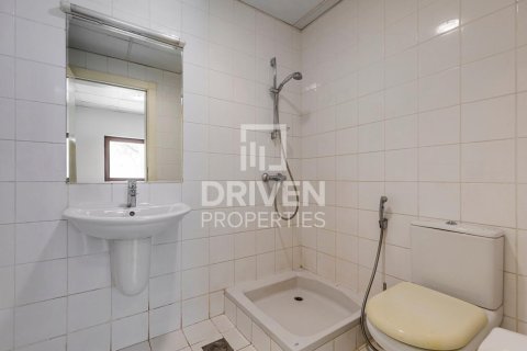 Villa in North Village, Al Furjan, Dubai 3 bedrooms, 223.99 sq.m. № 136826 - photo 14