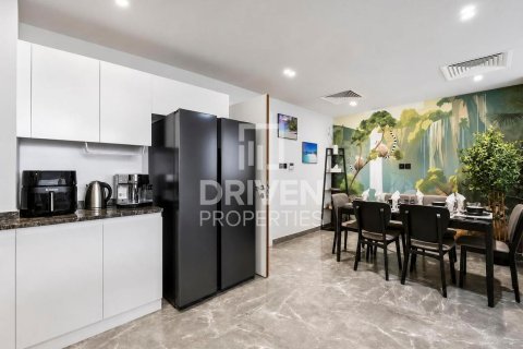 Townhouse in District 12, Jumeirah Village Circle, Dubai 3 bedrooms, 146.42 sq.m. № 136828 - photo 7