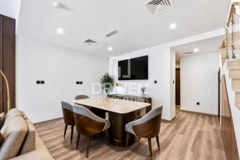 Townhouse in District 12, Jumeirah Village Circle, Dubai 3 bedrooms, 146.42 sq.m. № 136828 - photo 6