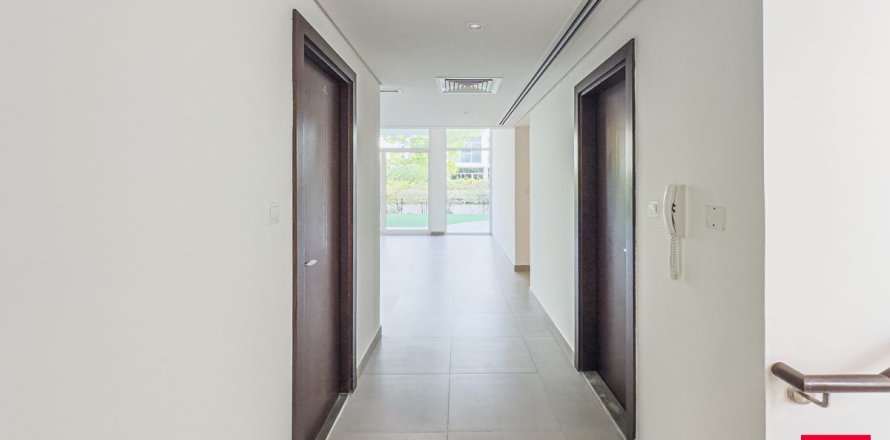 Townhouse in Dubai 3 bedrooms, 199.1 sq.m. № 110066