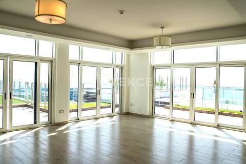 Apartment in Palm Jumeirah, Dubai 1 bedroom, 112 sq.m. № 104649 - photo 11