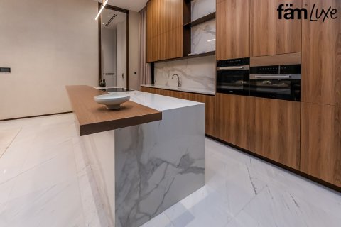 Villa à Dubai, 5 chambres, 900.2 m², № 40414 - photo 15