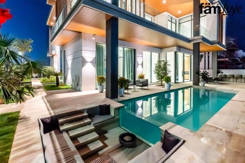 Villa à Dubai, 5 chambres, 900.2 m², № 40414 - photo 3