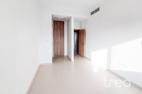 Villa in Dubai 3 bedrooms, 177.63 sq.m. № 119548 - photo 11