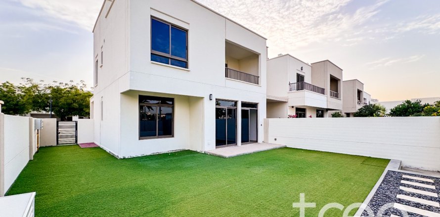 Townhouse in Hayat Townhouses, Town Square, Dubai 4 bedrooms, 280.94 sq.m. № 119546