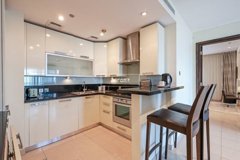 Apartment in Jumeirah Lake Towers, Dubai 2 bedrooms, 91.3 sq.m. № 20941 - photo 3