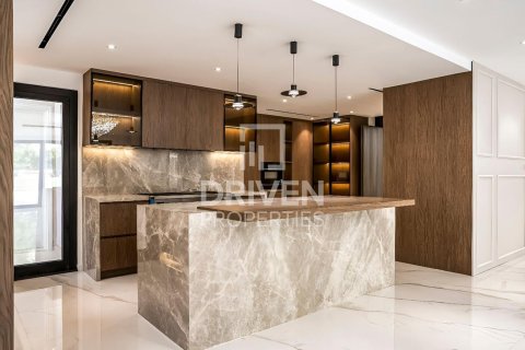 Villa à Jumeirah Golf Estates, Dubai, 5 chambres, 660 m², № 86241 - photo 3