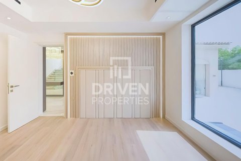 Villa à Jumeirah Golf Estates, Dubai, 5 chambres, 660 m², № 86241 - photo 15