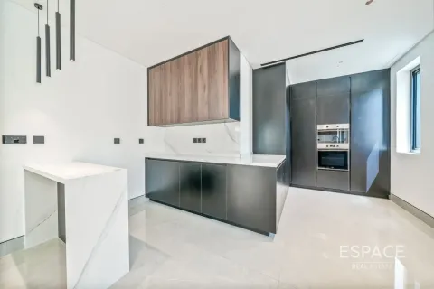 Entrepôt à Jumeirah Park, Dubai, 5 chambres, 481 m², № 61756 - photo 8