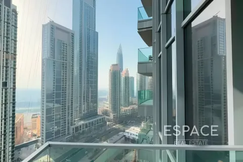 Apartment in Downtown Dubai (Downtown Burj Dubai), Dubai 2 bedrooms, 159 sq.m. № 61754 - photo 1