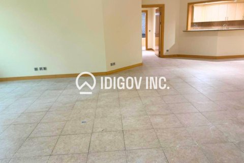 Apartment in Shoreline Apartments, Palm Jumeirah, Dubai 3 bedrooms, 204 sq.m. № 85339 - photo 6