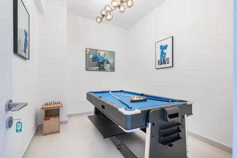 Villa in Dubai South (Dubai World Central), Dubai 5 bedrooms, 373 sq.m. № 101235 - photo 15