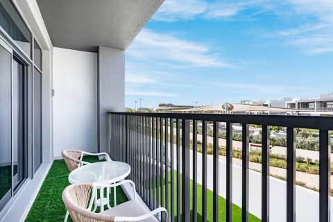 Villa in Dubai South (Dubai World Central), Dubai 5 bedrooms, 373 sq.m. № 101235 - photo 14