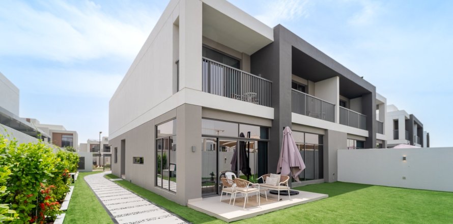 Villa à Dubai South (Dubai World Central), Dubai, 5 chambres, 373 m², № 101235