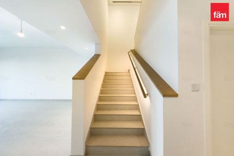 Townhouse in Jebel Ali, Dubai 4 bedrooms, 252 sq.m. № 119195 - photo 5