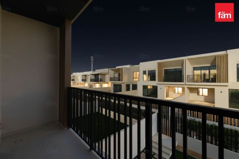 Townhouse in Jebel Ali, Dubai 4 bedrooms, 252 sq.m. № 119195 - photo 28