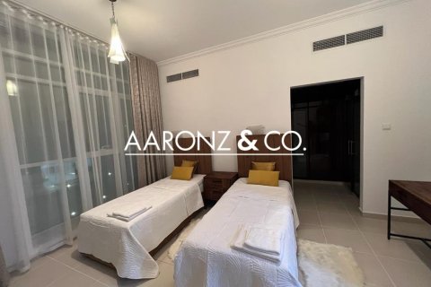 Appartement à Dubai Marina, Dubai, 2 chambres, 176.4 m², № 78473 - photo 8