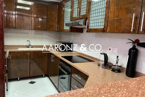 Appartement à Dubai Marina, Dubai, 2 chambres, 176.4 m², № 78473 - photo 10