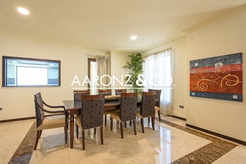 Appartement à Jumeirah Beach Residence, Dubai, 4 chambres, 288.5 m², № 78475 - photo 5