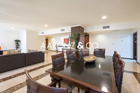 Appartement à Jumeirah Beach Residence, Dubai, 4 chambres, 288.5 m², № 78475 - photo 4