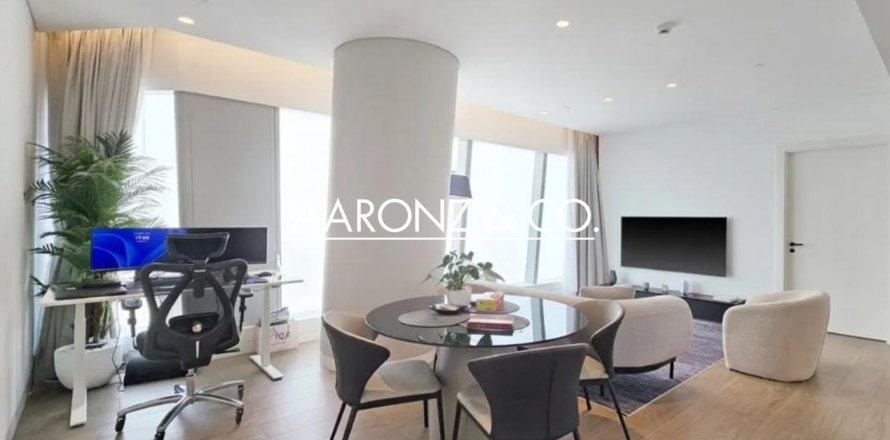 Appartement à Jumeirah Lake Towers, Dubai, 1 chambre, 68.9 m², № 78464