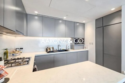 Appartement à Jumeirah Lake Towers, Dubai, 1 chambre, 68.9 m², № 78464 - photo 9