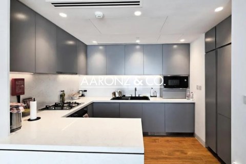 Appartement à Jumeirah Lake Towers, Dubai, 1 chambre, 68.9 m², № 78464 - photo 8