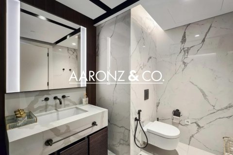 Appartement à Jumeirah Lake Towers, Dubai, 1 chambre, 74.6 m², № 78462 - photo 9