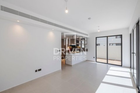 Villa in Aura, Tilal Al Ghaf, Dubai 4 bedrooms, 317 sq.m. № 19598 - photo 3