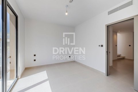 Villa in Aura, Tilal Al Ghaf, Dubai 4 bedrooms, 317 sq.m. № 19598 - photo 11