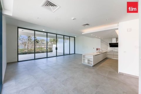 Villa à Dubai, 4 chambres, 297.8 m², № 14472 - photo 3