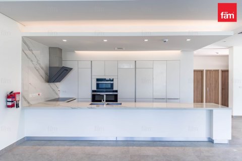 Villa à Dubai, 4 chambres, 297.8 m², № 14472 - photo 2