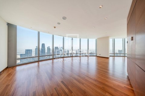 Apartment in Downtown Dubai (Downtown Burj Dubai), Dubai 2 bedrooms, 178.84 sq.m. № 126312 - photo 11