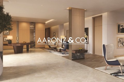 Apartment in Dubai Marina, Dubai 4 bedrooms, 471 sq.m. № 83912 - photo 15