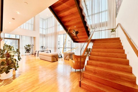 Apartamento en City Walk, Dubai, 4 dormitorios, 324 m², № 83909 - foto 4