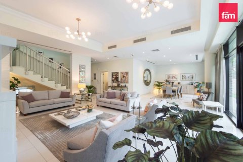 Villa en Dubai, 5 dormitorios, 450 m², № 114218 - foto 11