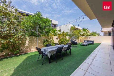 Villa en Dubai, 5 dormitorios, 450 m², № 114218 - foto 10